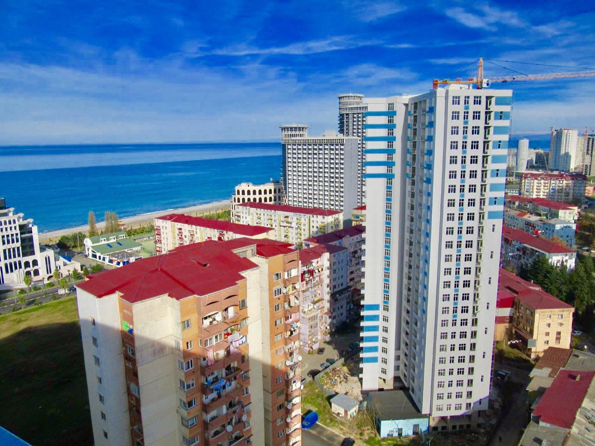 Marnika Apartment Батуми Екстериор снимка